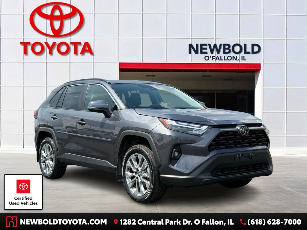 Toyota RAV4 Vehicle Full-screen Gallery Image 01