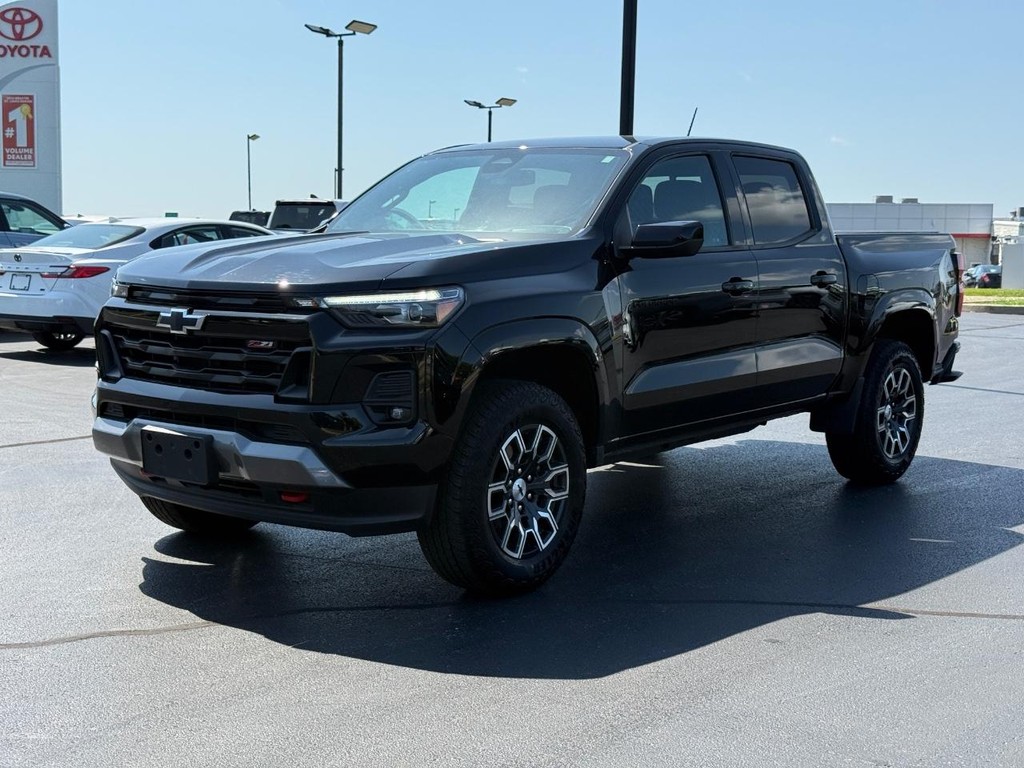 Chevrolet Colorado Vehicle Full-screen Gallery Image 09