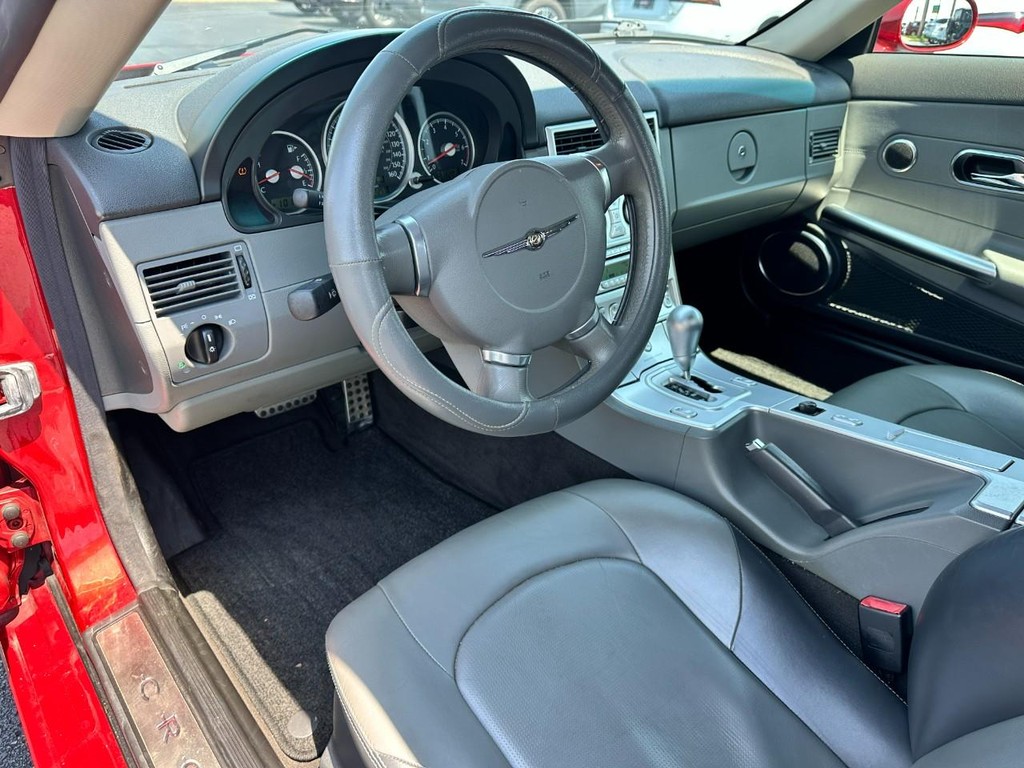 Chrysler Crossfire Vehicle Full-screen Gallery Image 10