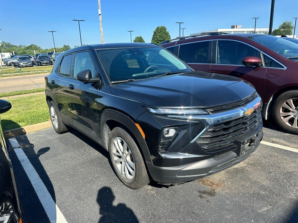 Chevrolet TrailBlazer Vehicle Full-screen Gallery Image 02