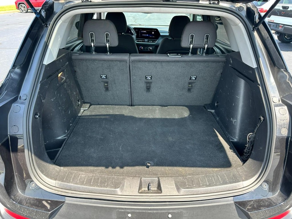 Chevrolet TrailBlazer Vehicle Full-screen Gallery Image 05