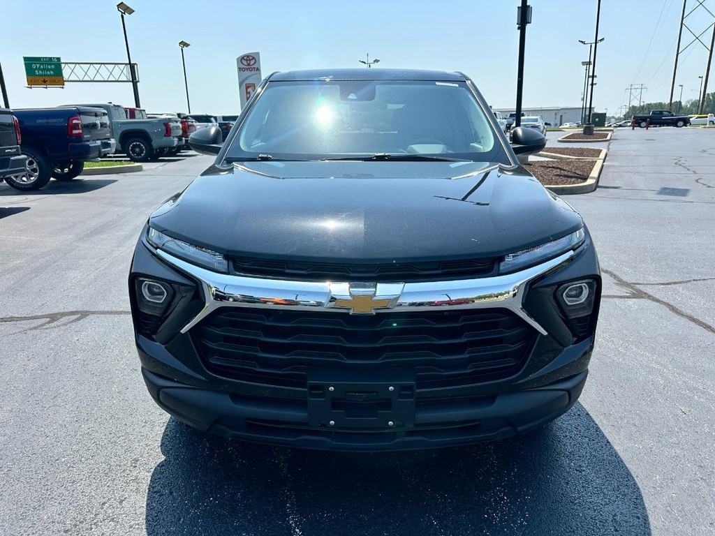 Chevrolet TrailBlazer Vehicle Full-screen Gallery Image 09