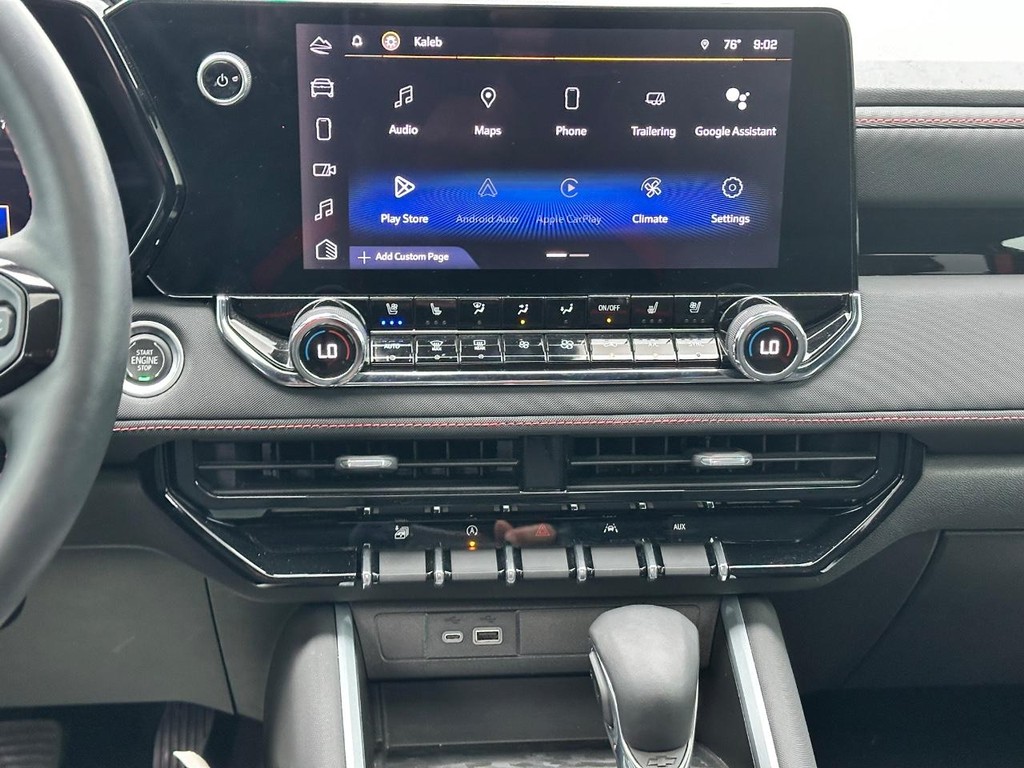 Chevrolet Colorado Vehicle Full-screen Gallery Image 14