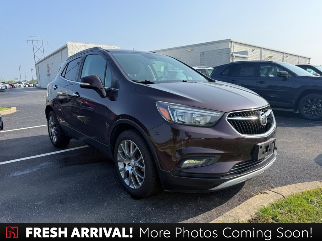 Buick Encore Vehicle Full-screen Gallery Image 01