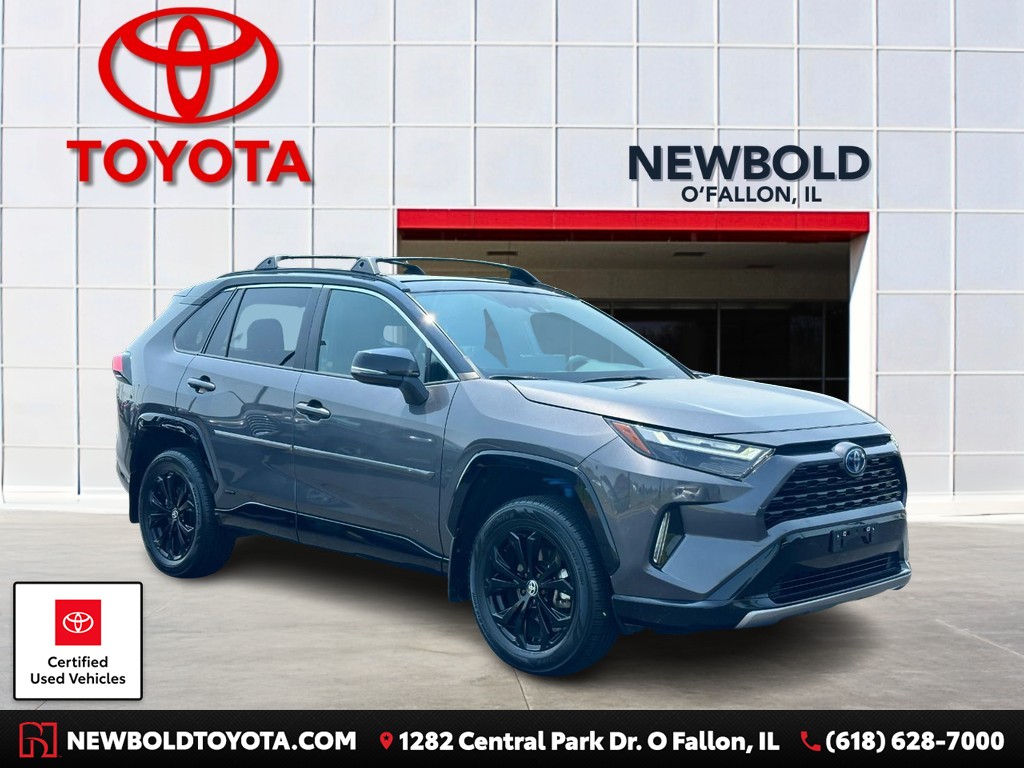 Toyota RAV4 Vehicle Full-screen Gallery Image 01