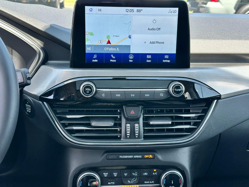 Ford Escape Vehicle Full-screen Gallery Image 14
