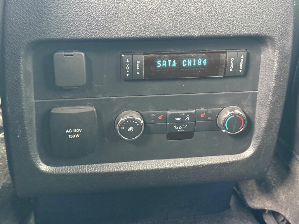 Ford Expedition Vehicle Full-screen Gallery Image 14