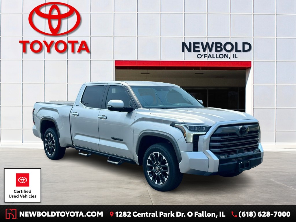 Toyota Tundra 4WD Vehicle Full-screen Gallery Image 01