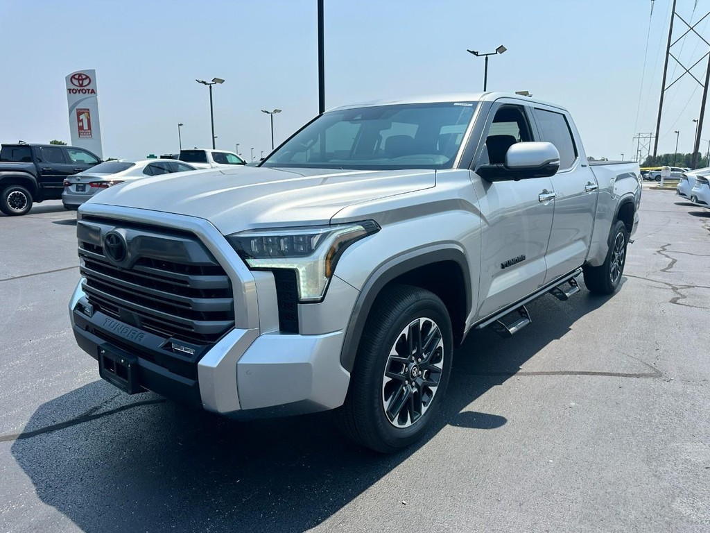 Toyota Tundra 4WD Vehicle Full-screen Gallery Image 09