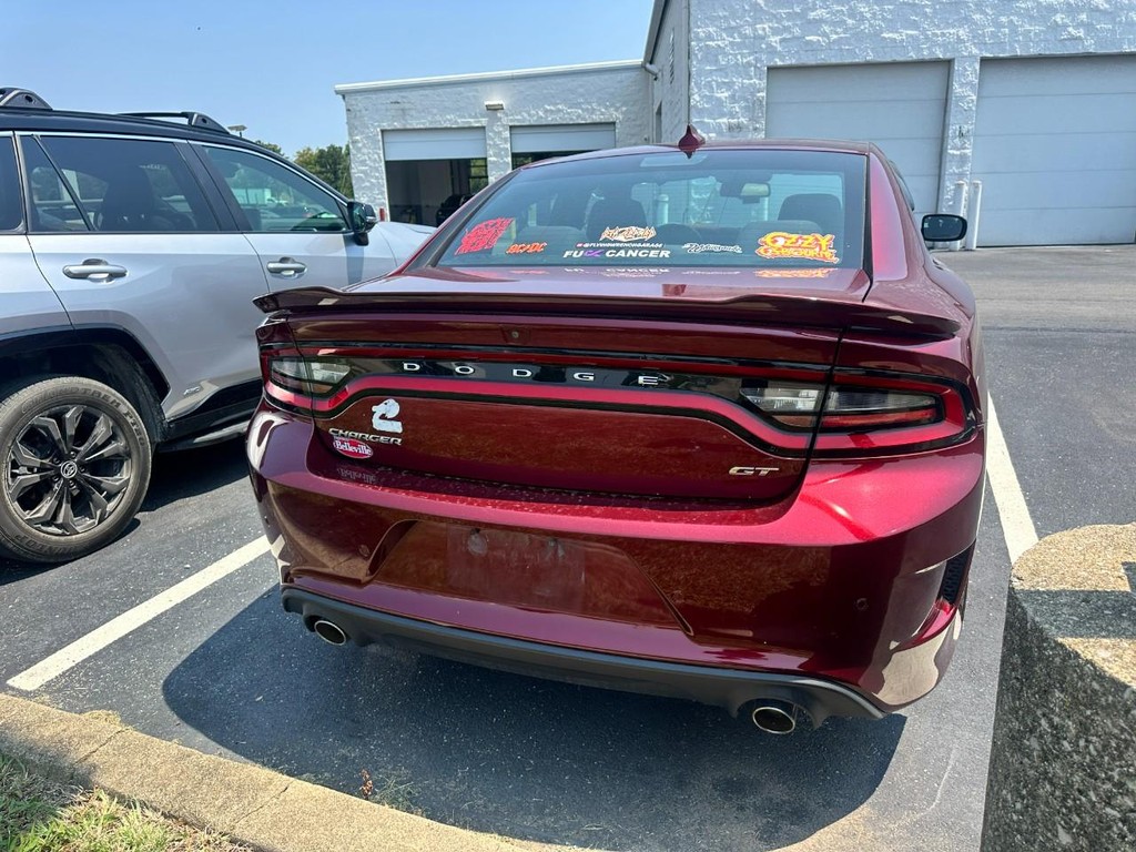 Dodge Charger Vehicle Full-screen Gallery Image 03
