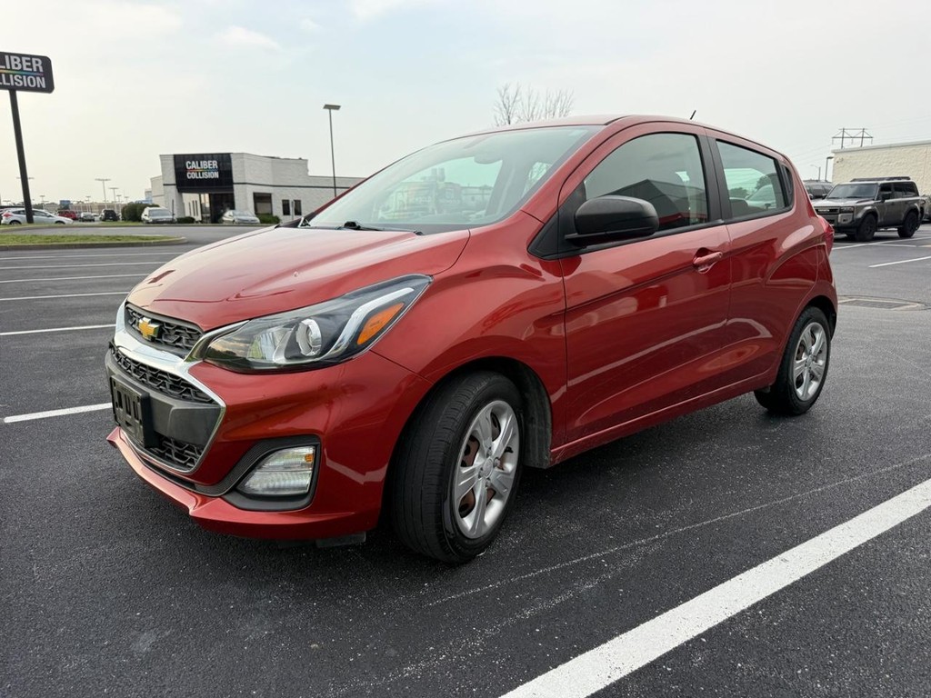 Chevrolet Spark Vehicle Full-screen Gallery Image 04