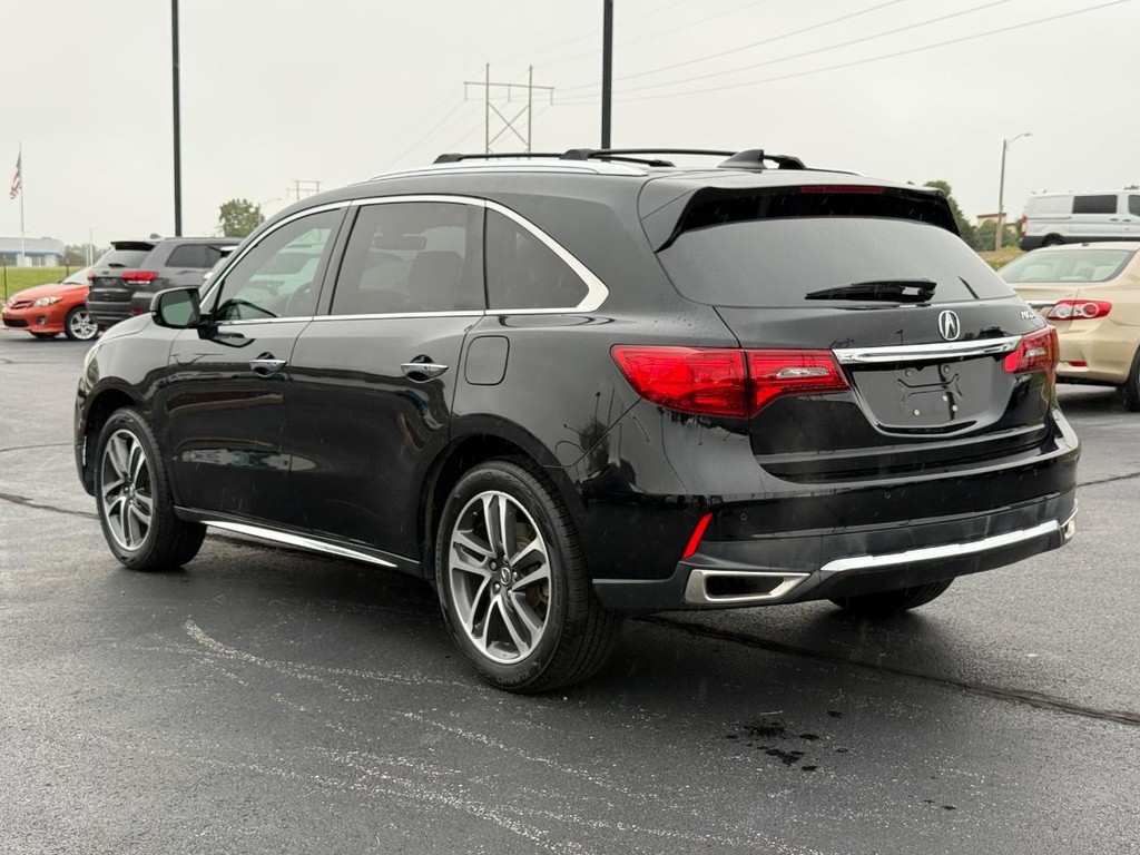 Acura MDX Vehicle Full-screen Gallery Image 06