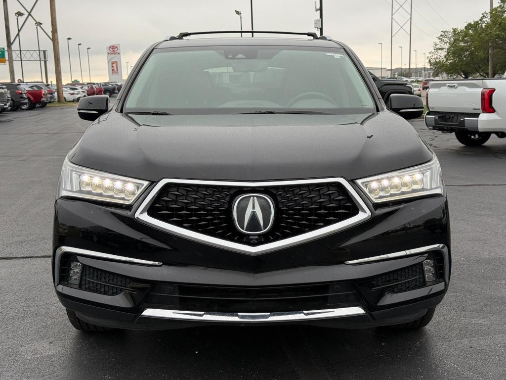 Acura MDX Vehicle Full-screen Gallery Image 10