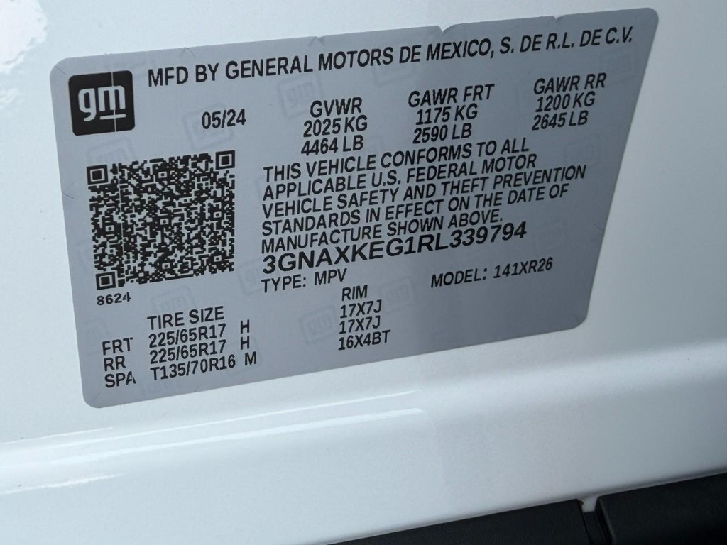 Chevrolet Equinox Vehicle Full-screen Gallery Image 23
