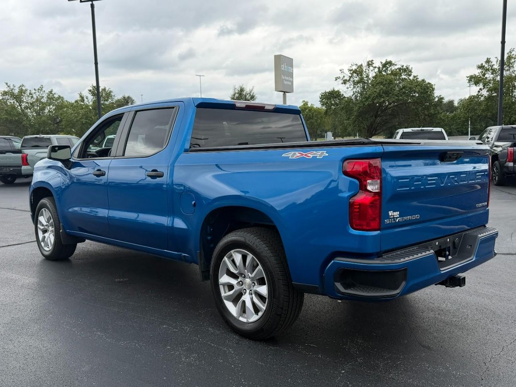 Chevrolet Silverado 1500 Vehicle Full-screen Gallery Image 06