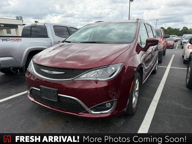 more details - chrysler pacifica
