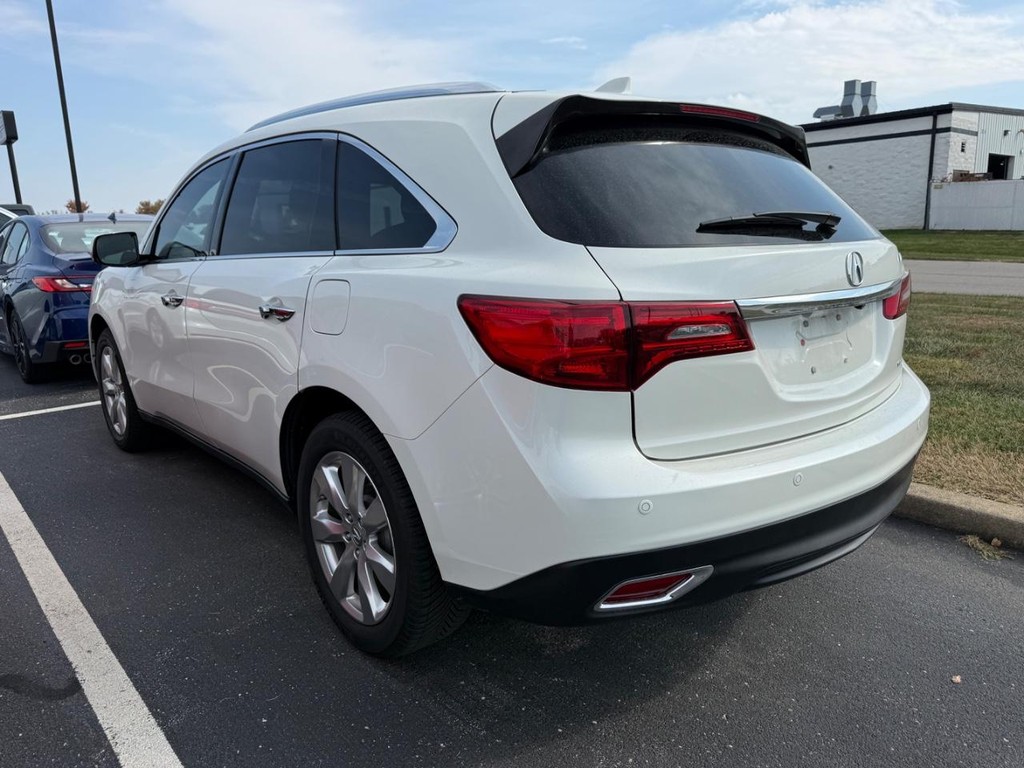 Acura MDX Vehicle Full-screen Gallery Image 03
