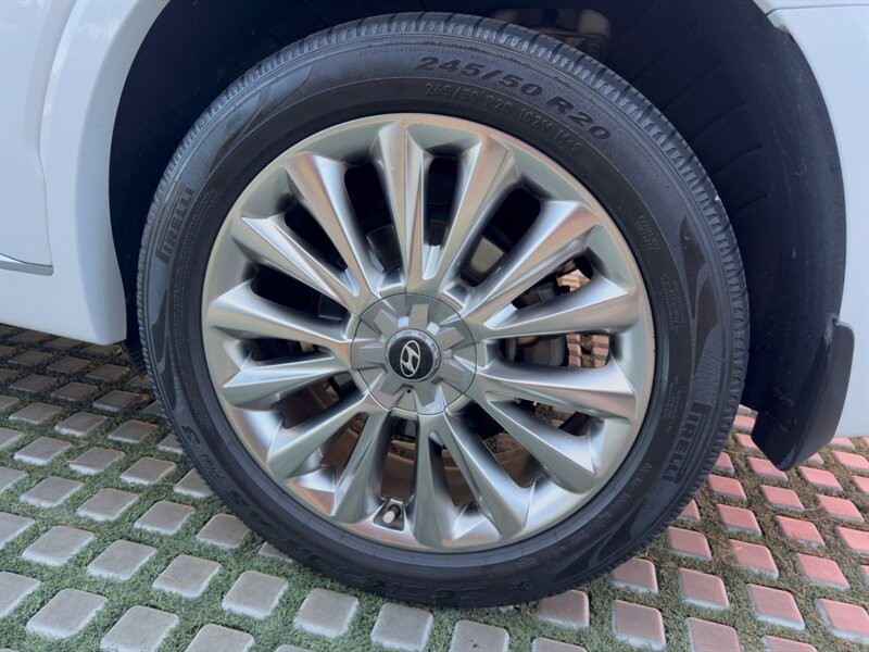 Hyundai Palisade Vehicle Full-screen Gallery Image 19