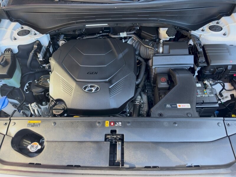 Hyundai Palisade Vehicle Full-screen Gallery Image 23