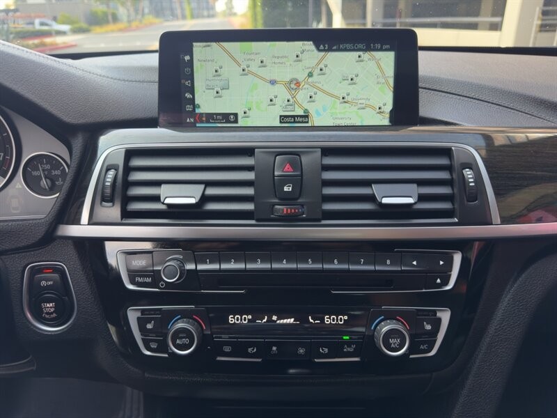 BMW 4 Series Vehicle Full-screen Gallery Image 25