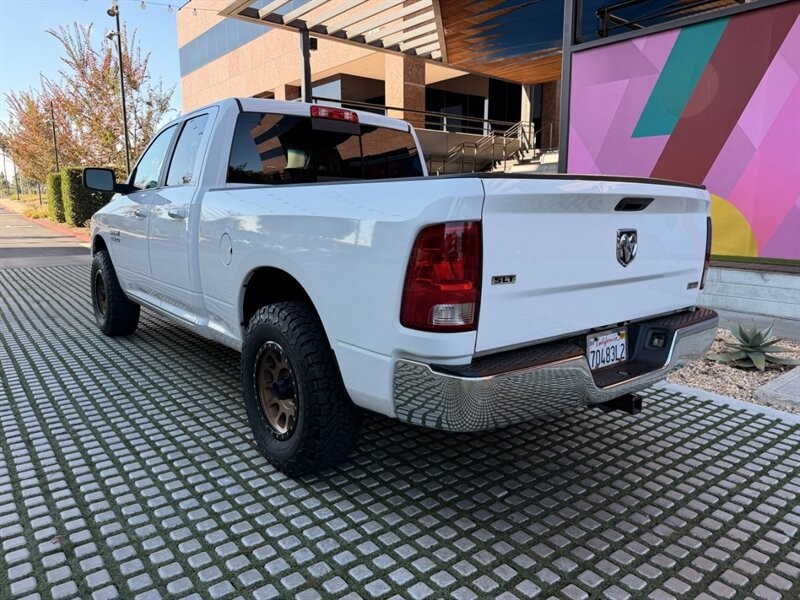 Ram 1500 Vehicle Full-screen Gallery Image 6