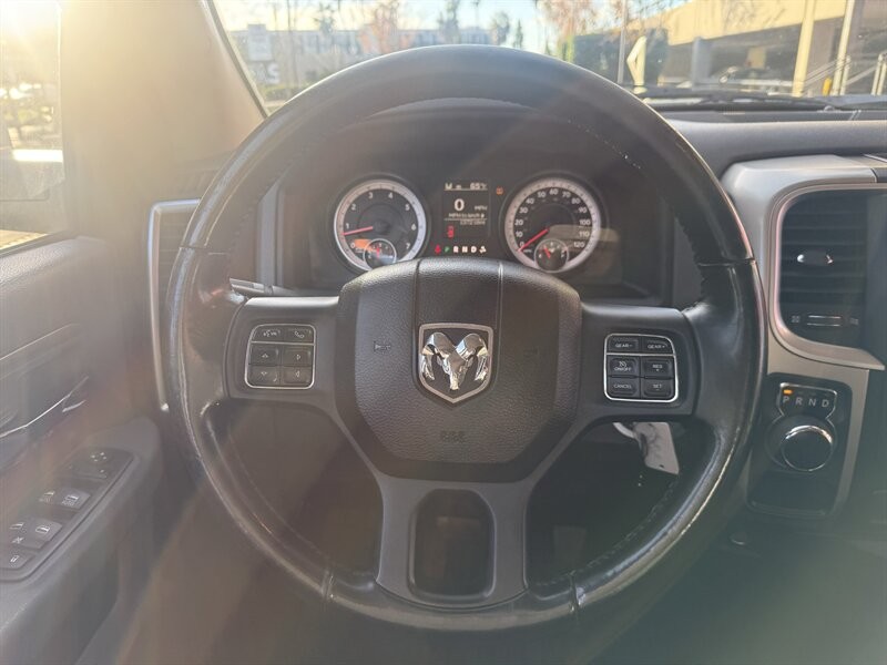 Ram 1500 Vehicle Full-screen Gallery Image 20