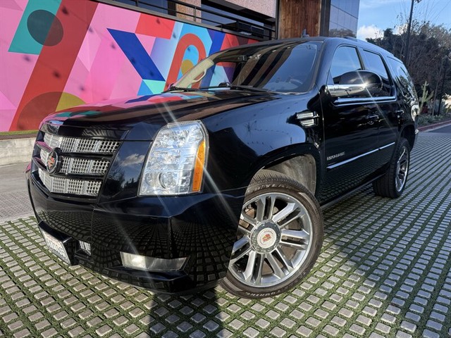 more details - cadillac escalade