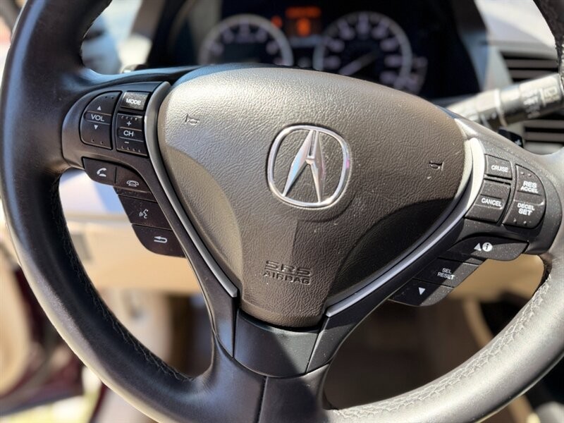 Acura RDX Vehicle Full-screen Gallery Image 21