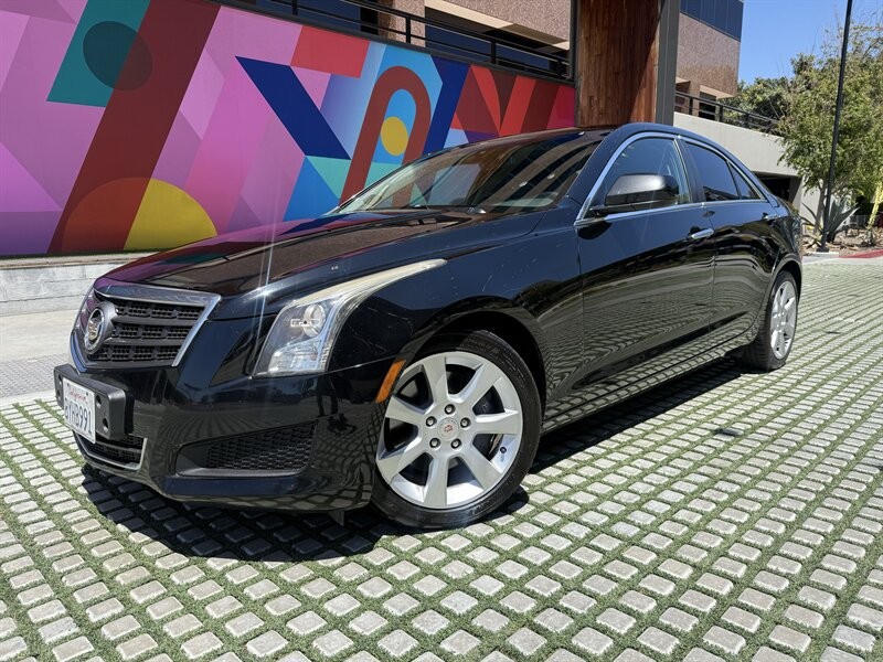 Cadillac ATS Vehicle Full-screen Gallery Image 6