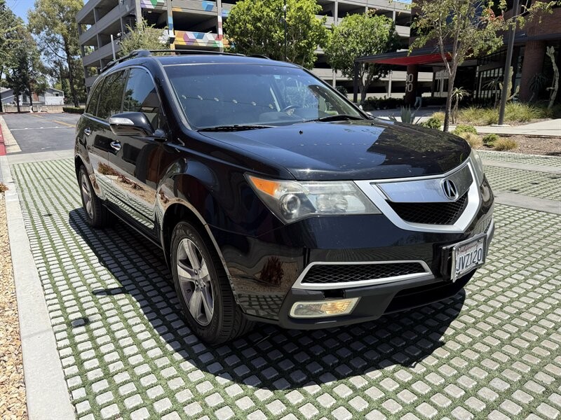 Acura MDX Vehicle Full-screen Gallery Image 10
