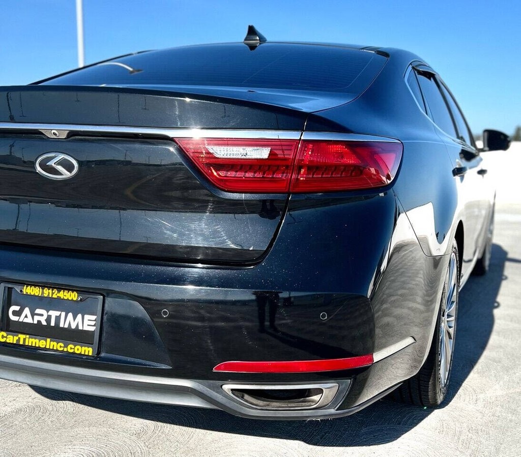 Kia Cadenza Vehicle Full-screen Gallery Image 09