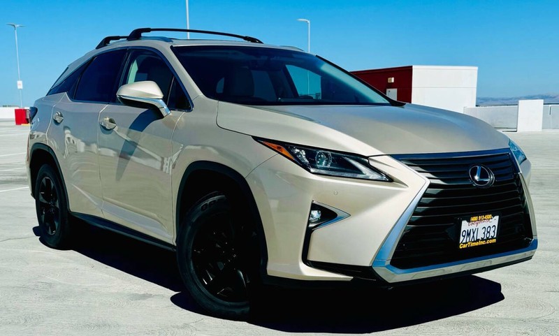 Lexus RX 350 Vehicle Full-screen Gallery Image 04