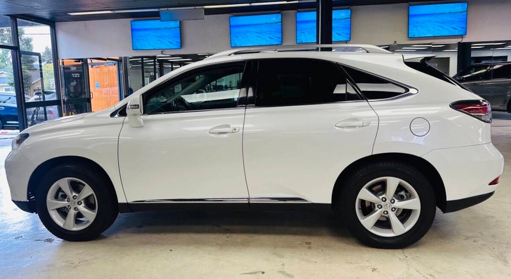 Lexus RX 350 Vehicle Full-screen Gallery Image 07
