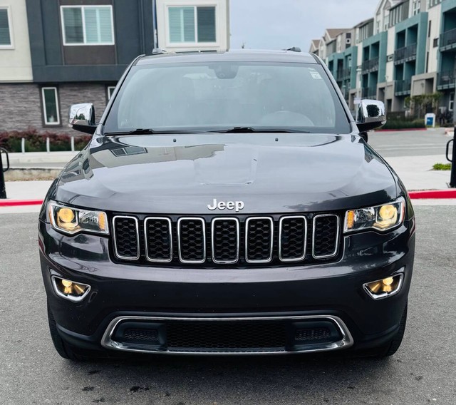 more details - jeep grand cherokee