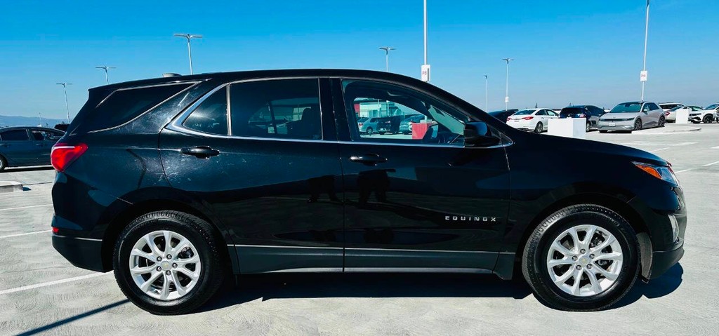 Chevrolet Equinox Vehicle Full-screen Gallery Image 06
