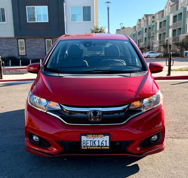 Honda Fit Vehicle Full-screen Gallery Image 03