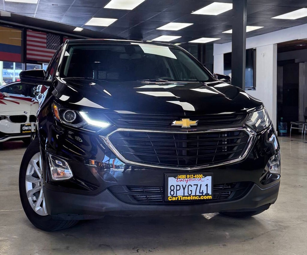 Chevrolet Equinox Vehicle Full-screen Gallery Image 02