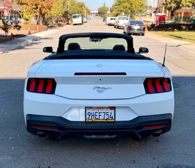 more details - ford mustang