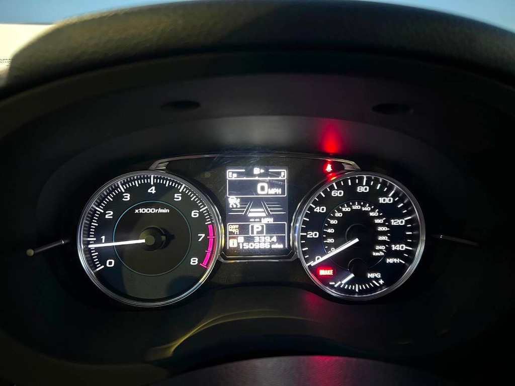 Subaru Crosstrek Vehicle Full-screen Gallery Image 08