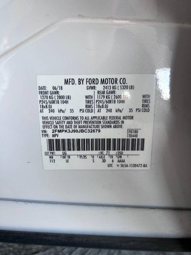 Ford Edge Vehicle Full-screen Gallery Image 16