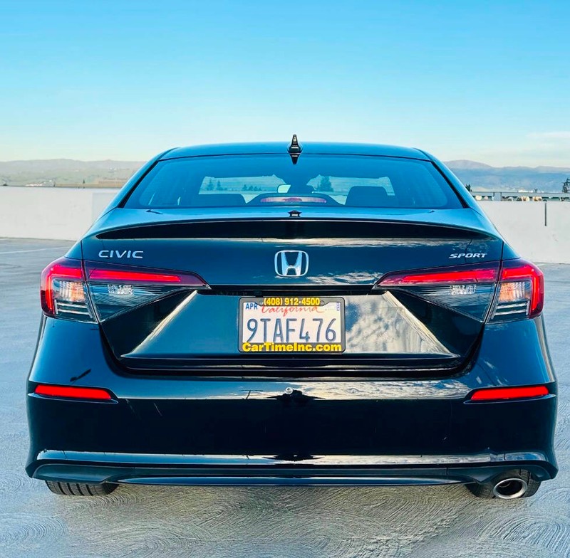 Honda Civic Sedan Vehicle Full-screen Gallery Image 06