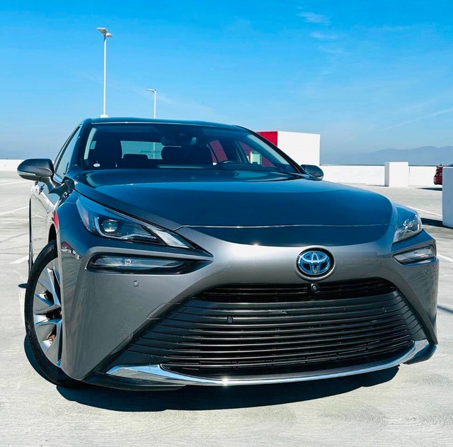 more details - toyota mirai