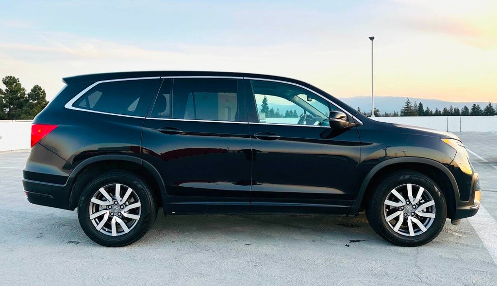 Honda Pilot Vehicle Full-screen Gallery Image 08