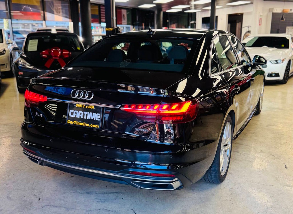 Audi A4 Sedan Vehicle Full-screen Gallery Image 06