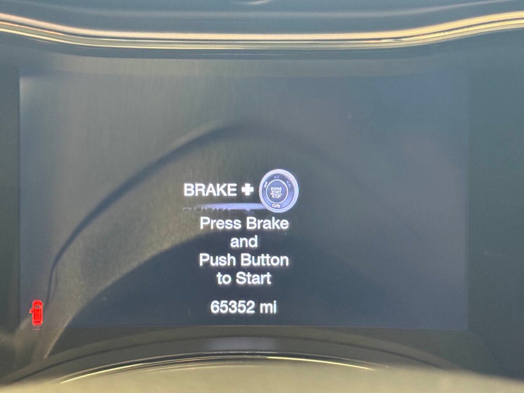 Jeep Grand Cherokee Vehicle Full-screen Gallery Image 16