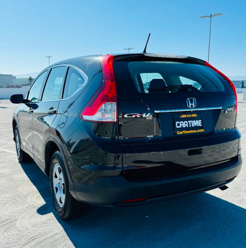 Honda CR-V Vehicle Full-screen Gallery Image 05