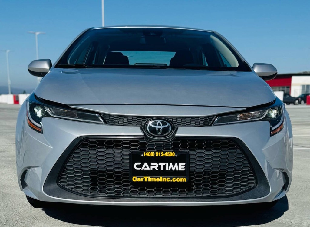 Toyota Corolla Vehicle Full-screen Gallery Image 10