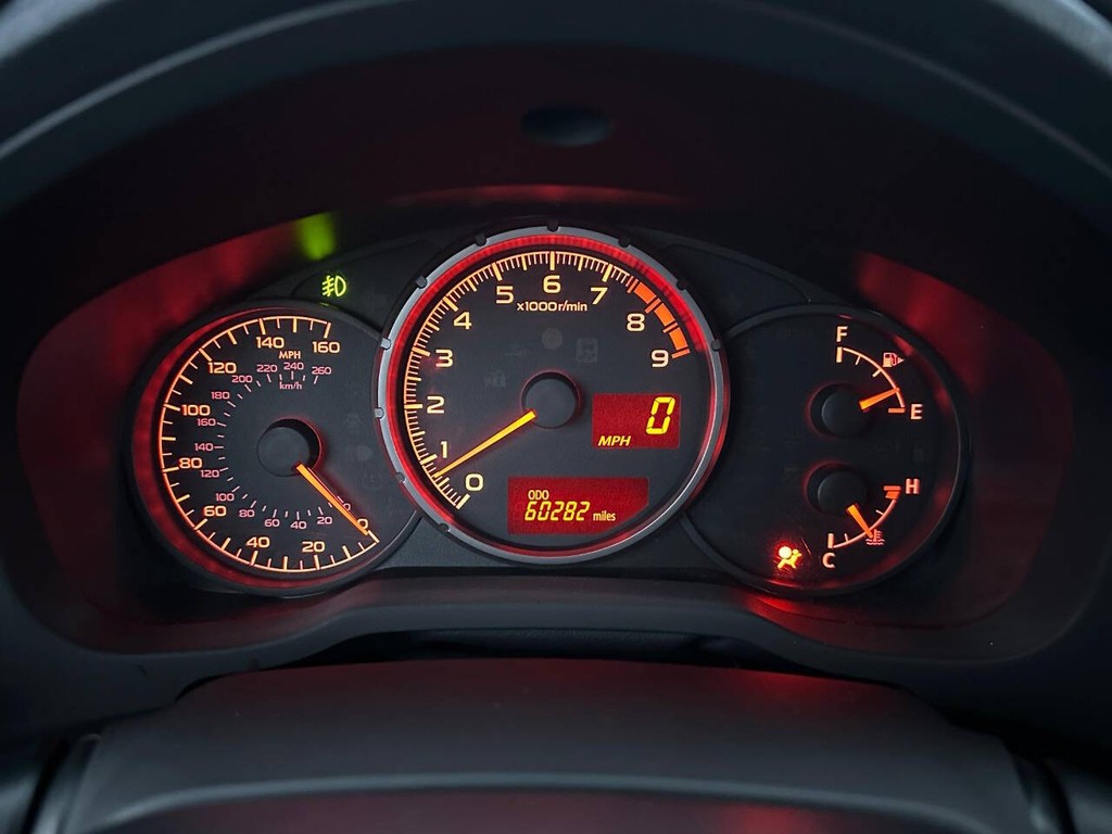 Subaru BRZ Vehicle Full-screen Gallery Image 10