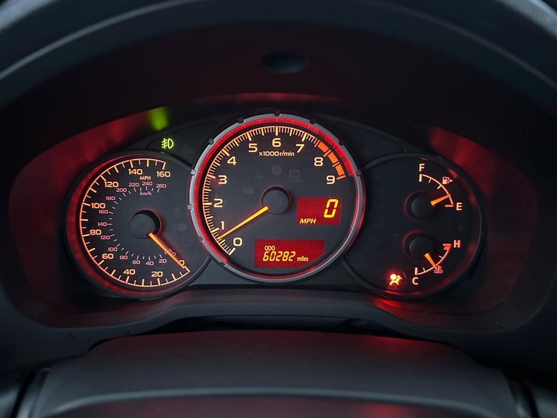 Subaru BRZ Vehicle Full-screen Gallery Image 10