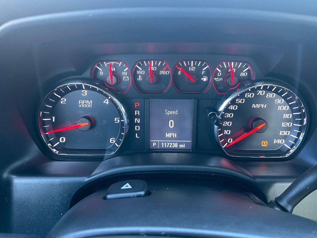 Chevrolet Silverado 1500 Vehicle Full-screen Gallery Image 10